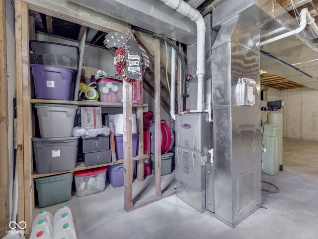 8345 Flat Branch Drive, Indianapolis, IN 46259
