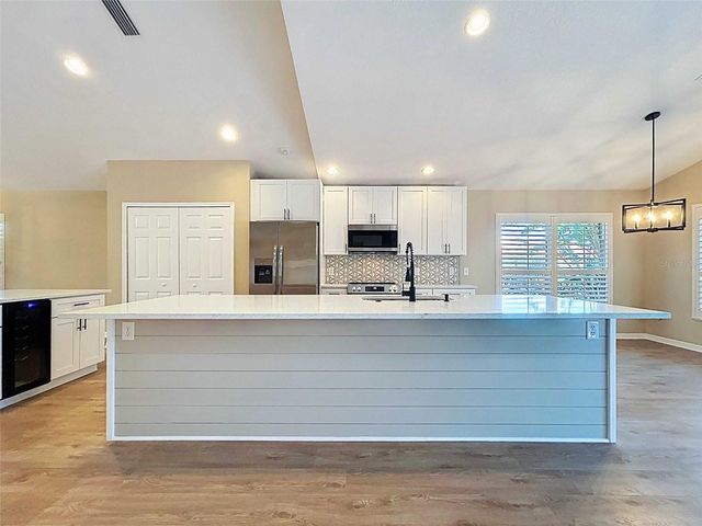 7703 BRITISH OPEN WAY, Lakewood Ranch, FL 34202