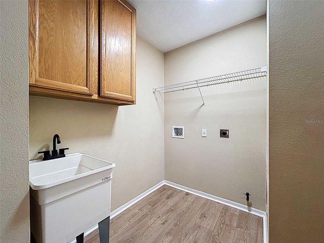 7703 BRITISH OPEN WAY, Lakewood Ranch, FL 34202