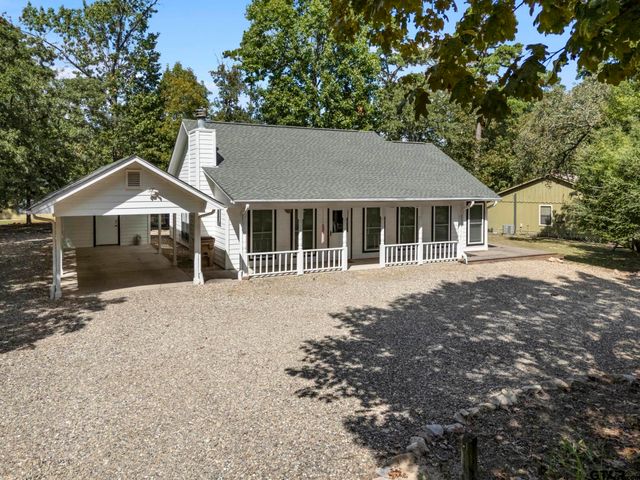 433 Knollwood Lane, Holly Lake Ranch, TX 75765