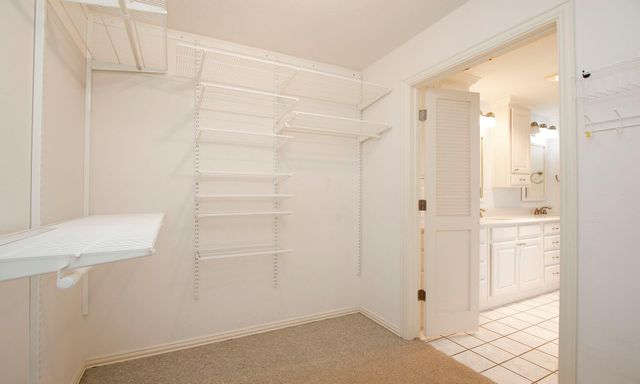 160 Lake Oaks Boulevard, Coldspring, TX 77331