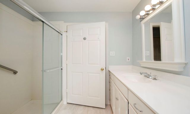 160 Lake Oaks Boulevard, Coldspring, TX 77331