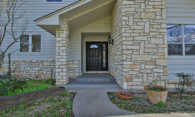 160 Lake Oaks Boulevard, Coldspring, TX 77331