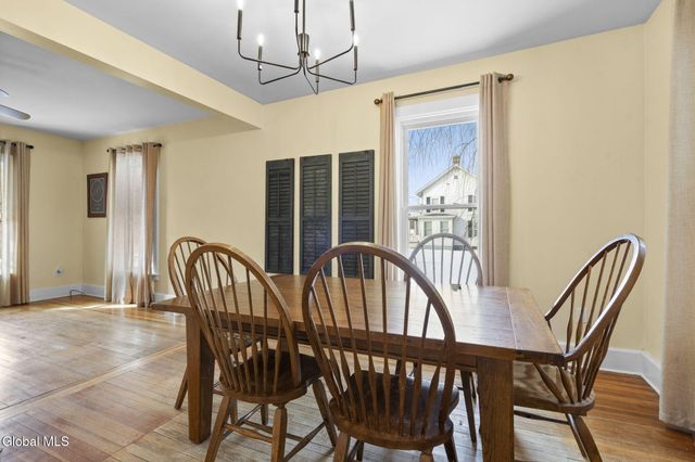 11 Hudson Street, Castleton-on-hudson, NY 12033