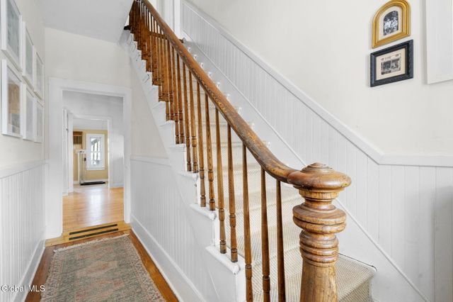 11 Hudson Street, Castleton-on-hudson, NY 12033