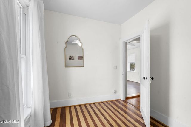 11 Hudson Street, Castleton-on-hudson, NY 12033