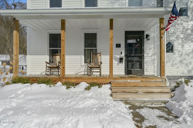 11 Hudson Street, Castleton-on-hudson, NY 12033