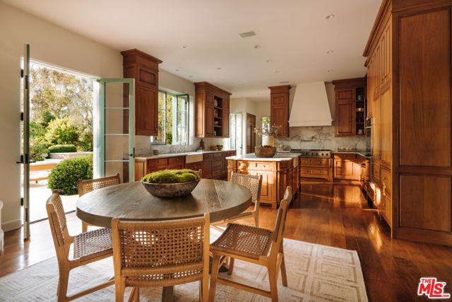 563 Spoleto Drive, Pacific Palisades (los Angeles), CA 90272