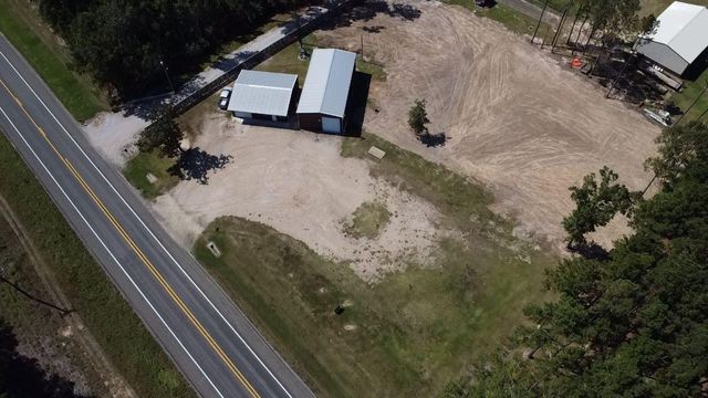 5063 Hwy 147, Zavalla, TX 75980