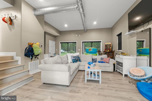 257 CHICAGAMI TRL, Medford Lakes, NJ 08055