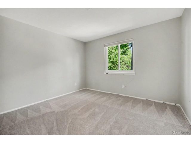7976 S Flower St, Littleton, CO 80128