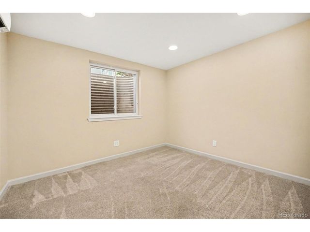 7976 S Flower St, Littleton, CO 80128
