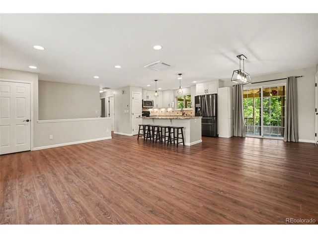 7976 S Flower St, Littleton, CO 80128