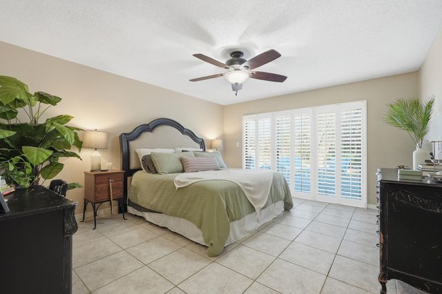 1000 Fay Drive, Mary Esther, FL 32569