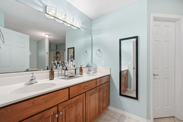 1000 Fay Drive, Mary Esther, FL 32569