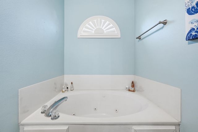 1000 Fay Drive, Mary Esther, FL 32569