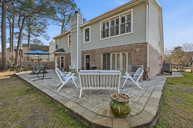 1000 Fay Drive, Mary Esther, FL 32569