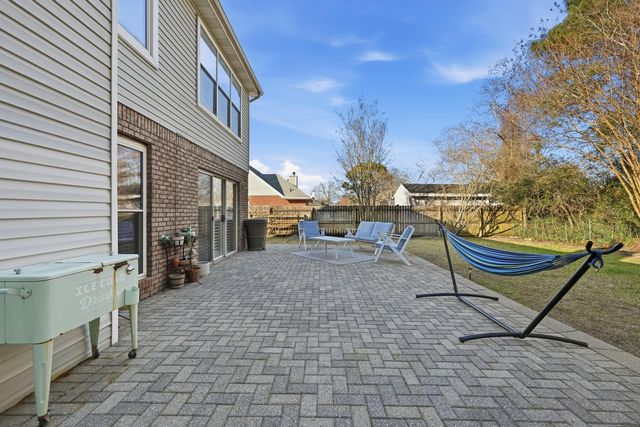 1000 Fay Drive, Mary Esther, FL 32569