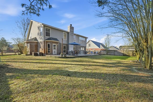 1000 Fay Drive, Mary Esther, FL 32569