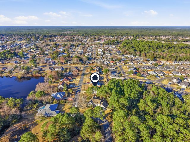 1000 Fay Drive, Mary Esther, FL 32569