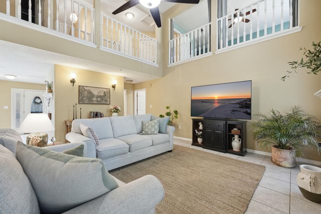 1000 Fay Drive, Mary Esther, FL 32569