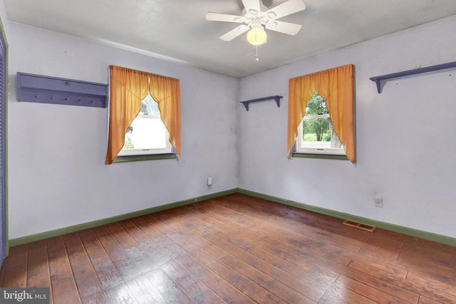 405 PINE ROAD, Mount Holly Springs, PA 17065
