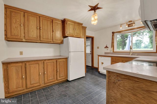 405 PINE ROAD, Mount Holly Springs, PA 17065