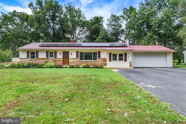 405 PINE ROAD, Mount Holly Springs, PA 17065
