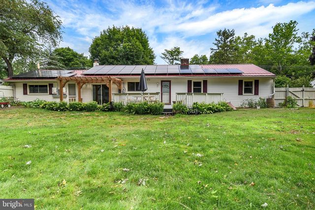 405 PINE ROAD, Mount Holly Springs, PA 17065
