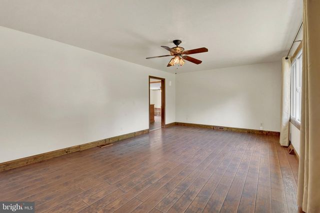 405 PINE ROAD, Mount Holly Springs, PA 17065