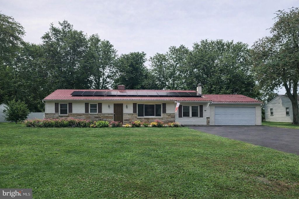 405 PINE ROAD, Mount Holly Springs, PA 17065