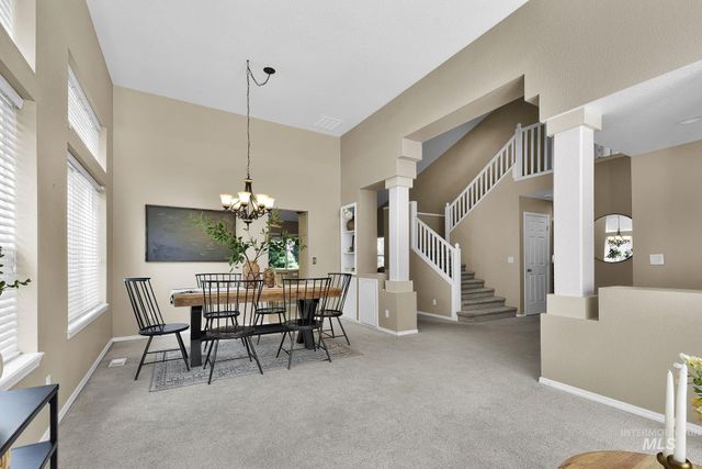5081 N Marsh Ave, Garden City, ID 83714