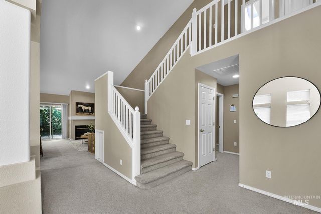 5081 N Marsh Ave, Garden City, ID 83714