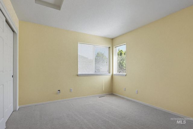 5081 N Marsh Ave, Garden City, ID 83714