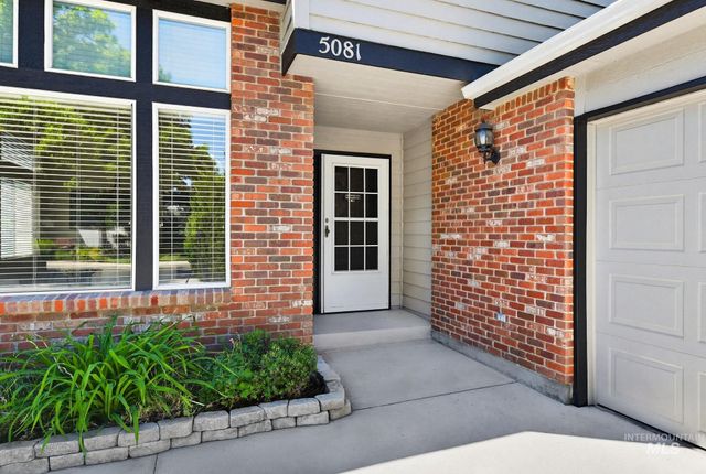 5081 N Marsh Ave, Garden City, ID 83714
