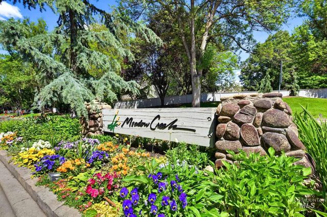 5081 N Marsh Ave, Garden City, ID 83714
