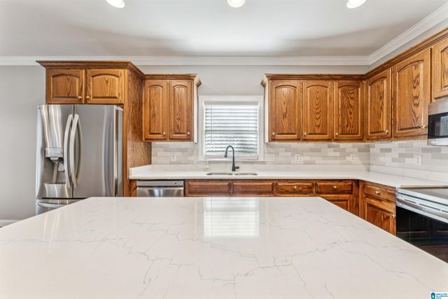 709 CUNNINGHAM CIRCLE, Trussville, AL 35173