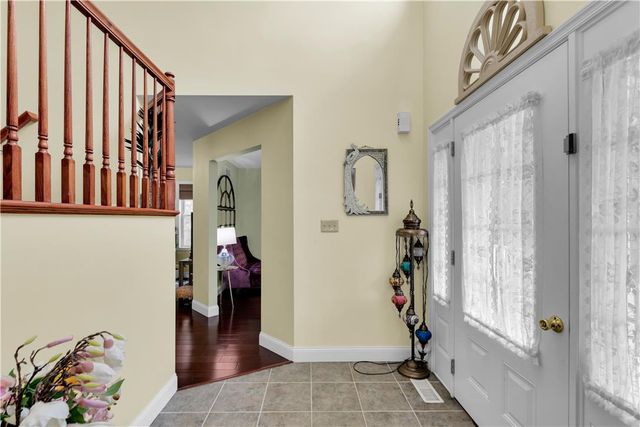 312 Reagan Drive, East Stroudsburg, PA 18301
