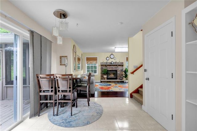 312 Reagan Drive, East Stroudsburg, PA 18301
