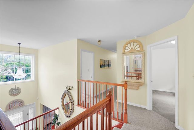 312 Reagan Drive, East Stroudsburg, PA 18301