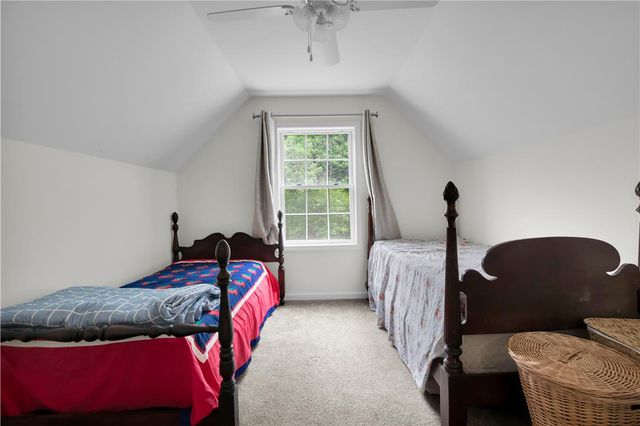312 Reagan Drive, East Stroudsburg, PA 18301