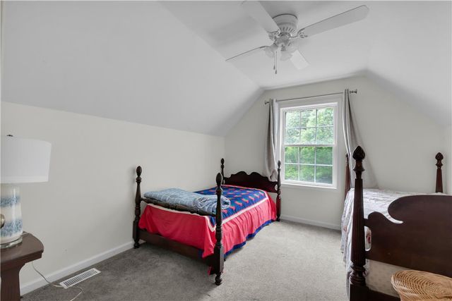 312 Reagan Drive, East Stroudsburg, PA 18301