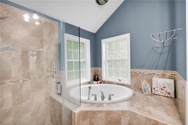 312 Reagan Drive, East Stroudsburg, PA 18301