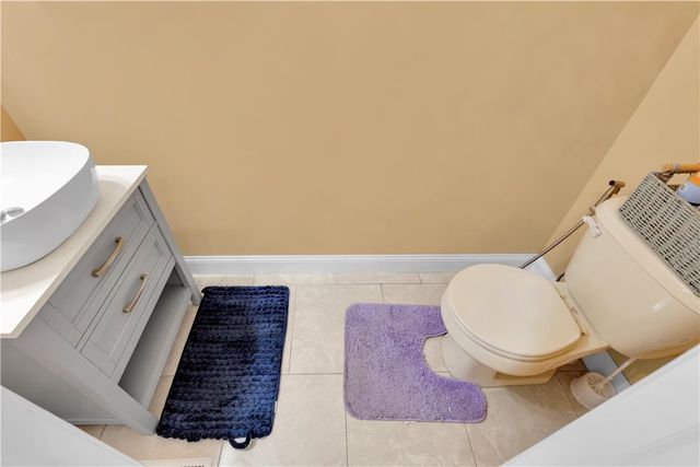 312 Reagan Drive, East Stroudsburg, PA 18301