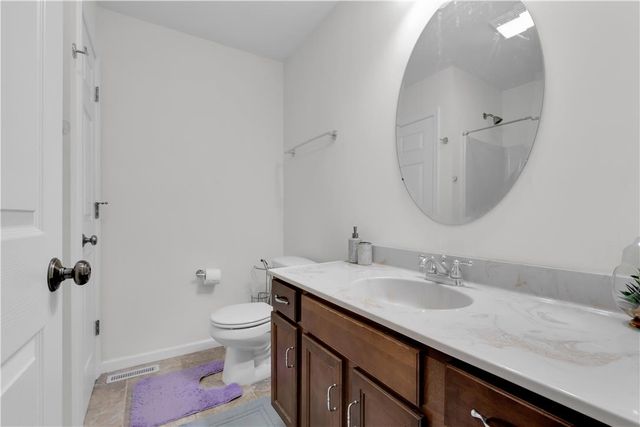 312 Reagan Drive, East Stroudsburg, PA 18301