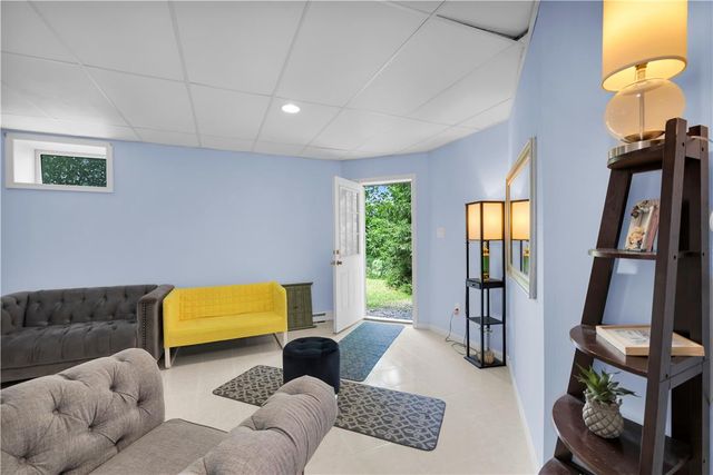 312 Reagan Drive, East Stroudsburg, PA 18301