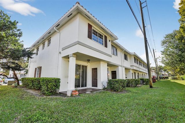 4206 Napoli Lake Dr, Riviera Beach, FL 33410