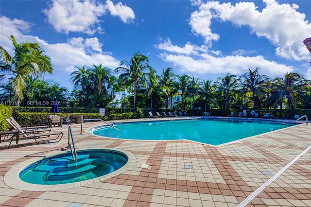 4206 Napoli Lake Dr, Riviera Beach, FL 33410