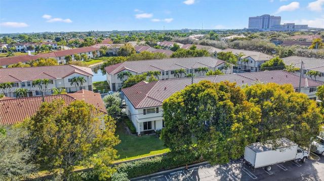 4206 Napoli Lake Dr, Riviera Beach, FL 33410