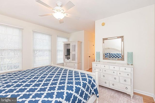 12 VILLAGE GREEN DR, Ocean View, DE 19970